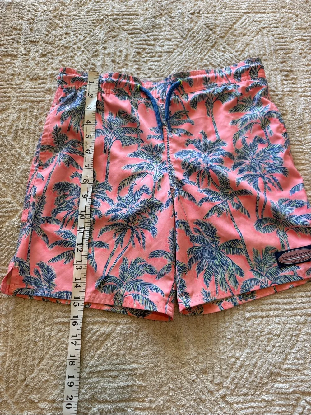 Vineyard Vines description colorful